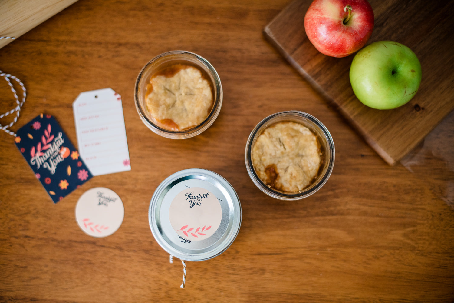 How to Make and Gift Homemade Apple Pie in a Jar